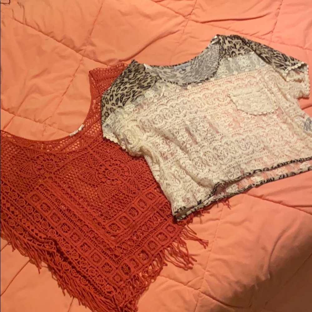 2 tops